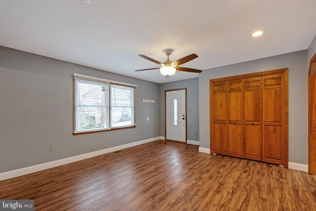 Building Photo - 4160 Bristol Dr