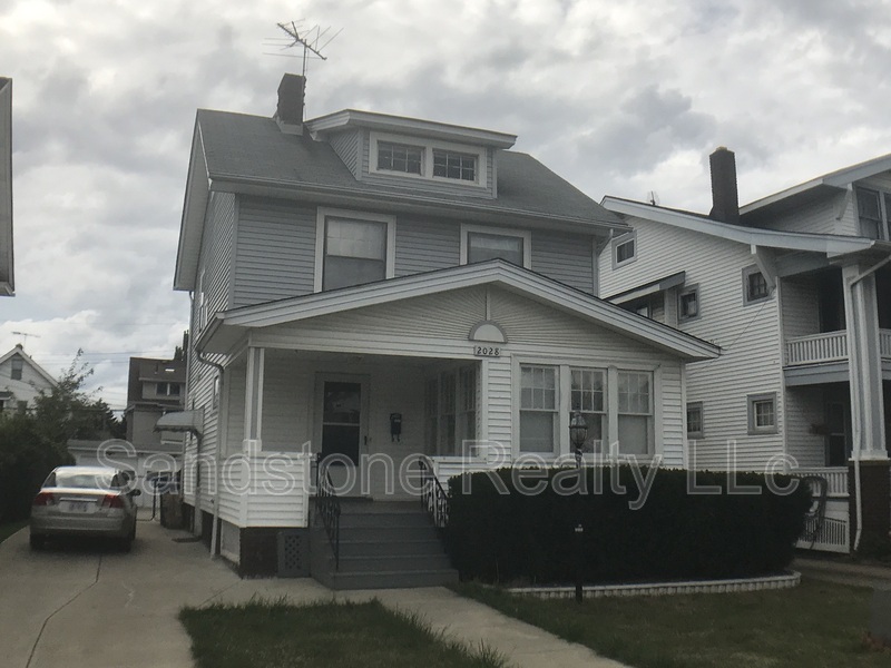 Primary Photo - 2028 Bunts Rd