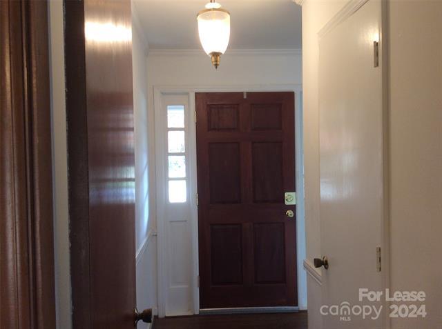 Foto del edificio - 1326 Cedarwood Ln