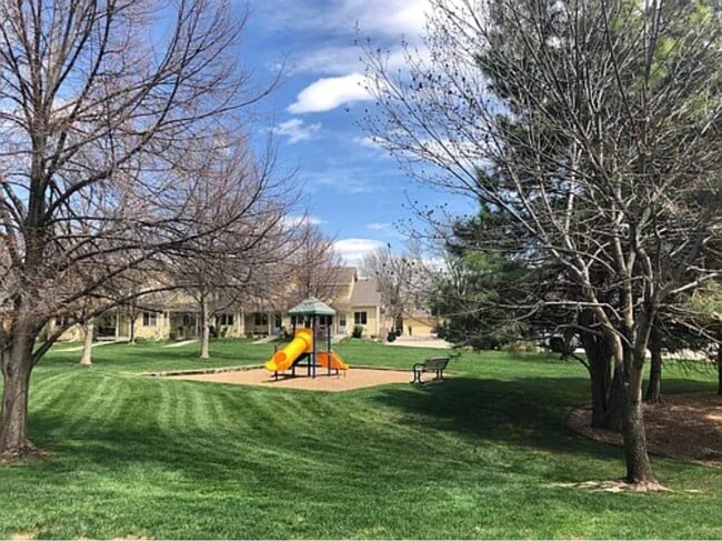 Building Photo - 500 Lashley St