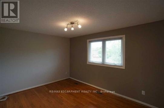 Building Photo - 1624 Gallant Dr