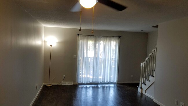 Foto del edificio - 5524 W 97th St