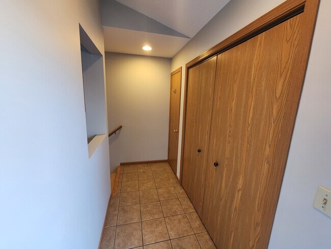 Building Photo - 13545 Harvest Wy