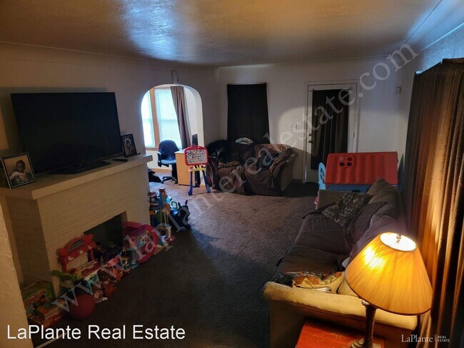 Building Photo - 4 br, 2 bath House - 3226 Inverness Avenue 1