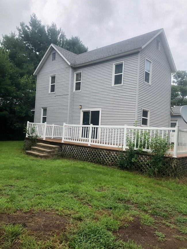 Foto del edificio - Adorable Rural Home in Rochester School District!
