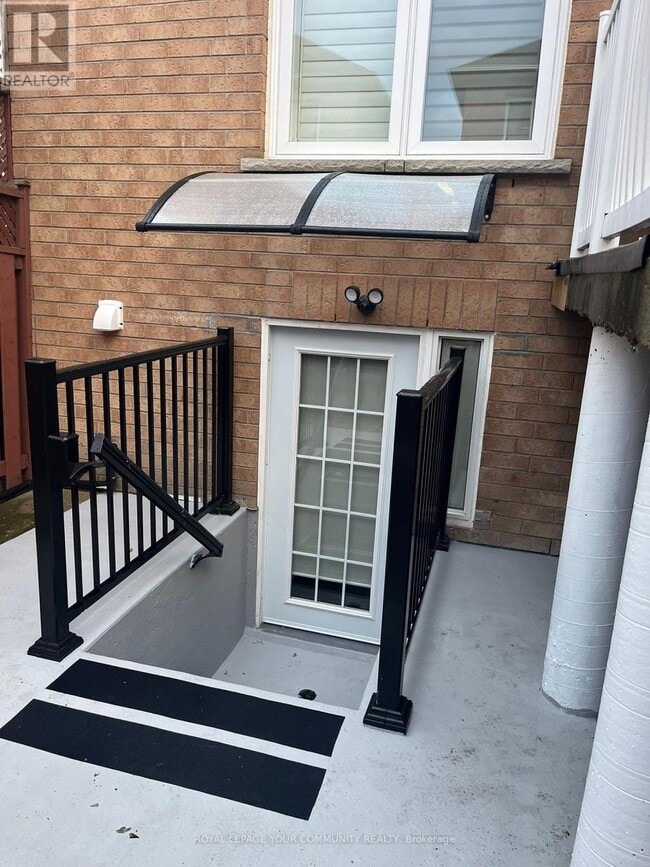 Building Photo - 49 Chiara Dr