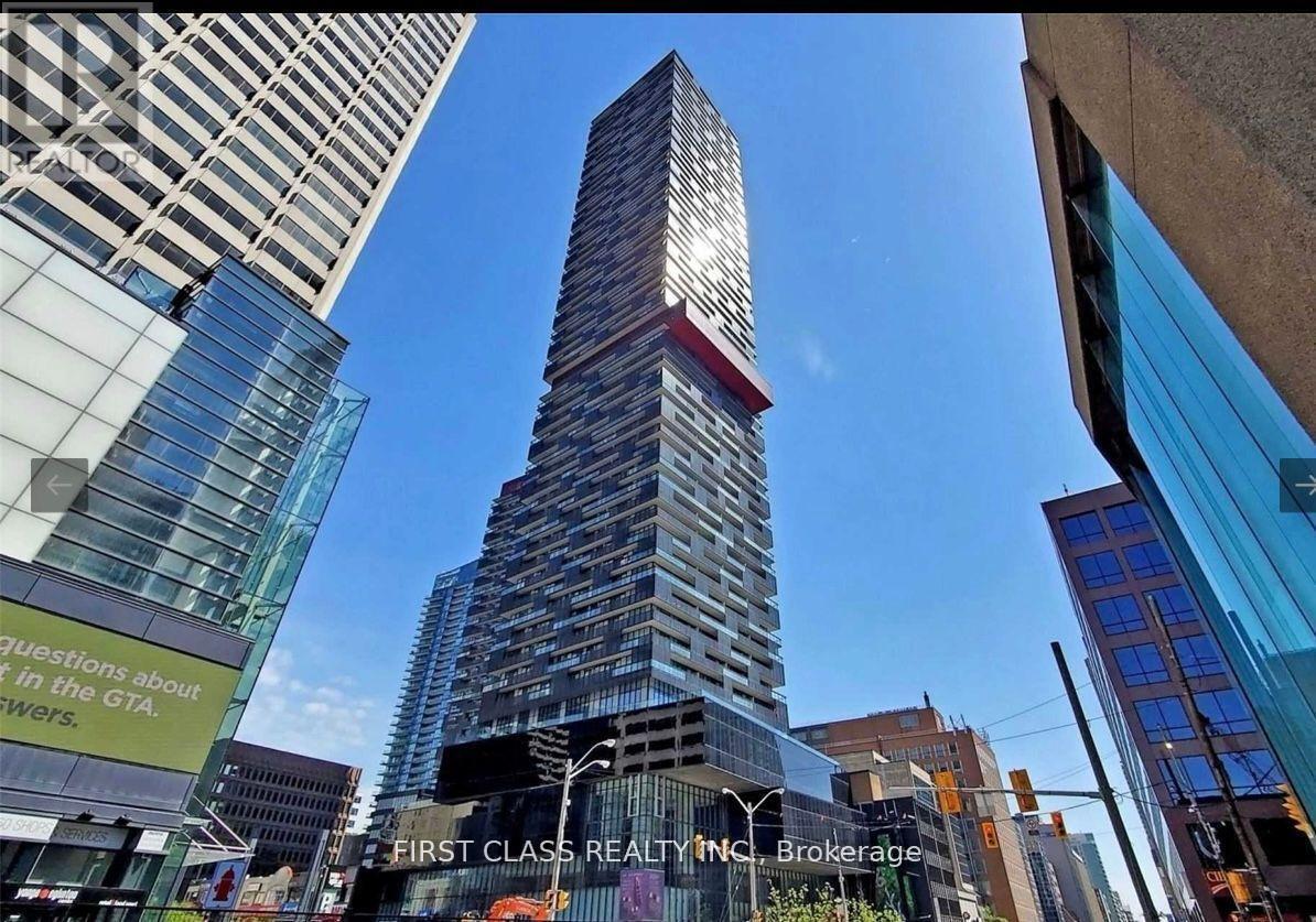 Primary Photo - 3404-3408 EGLINTON Ave
