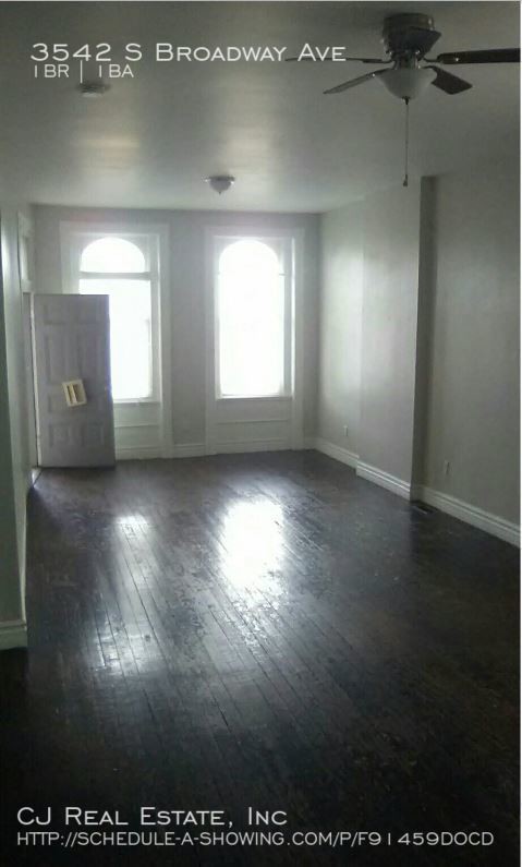 Building Photo - 3542 S Broadway