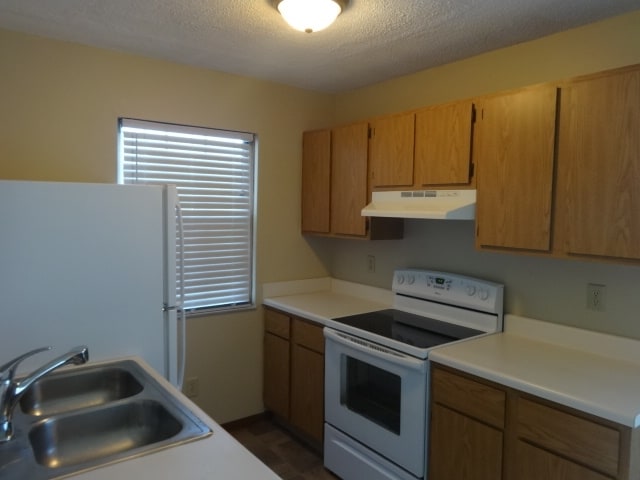 Building Photo - 6182 Hazelmere Drive