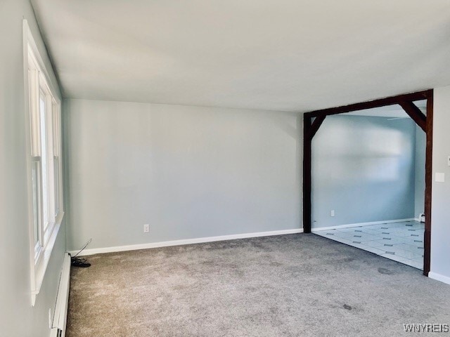 Foto del edificio - 3038 George Urban Blvd