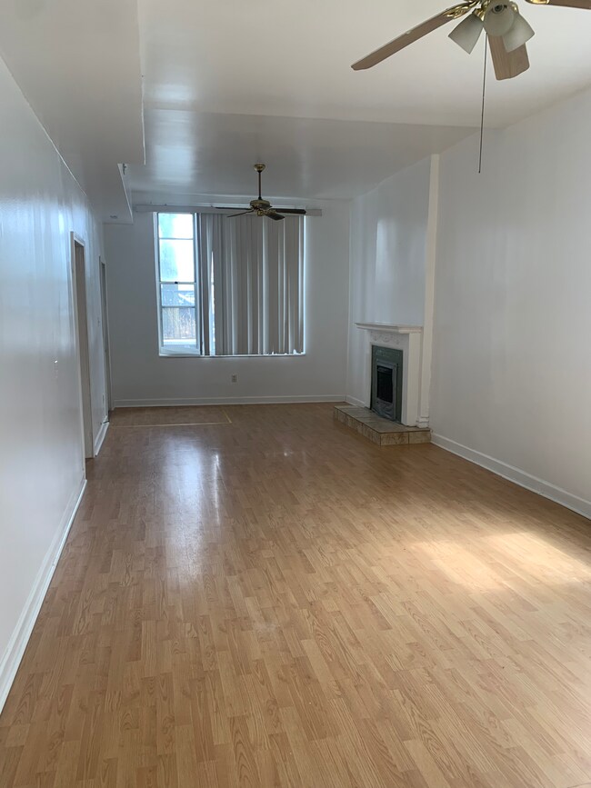 Living Room - 3020 S Wallace St