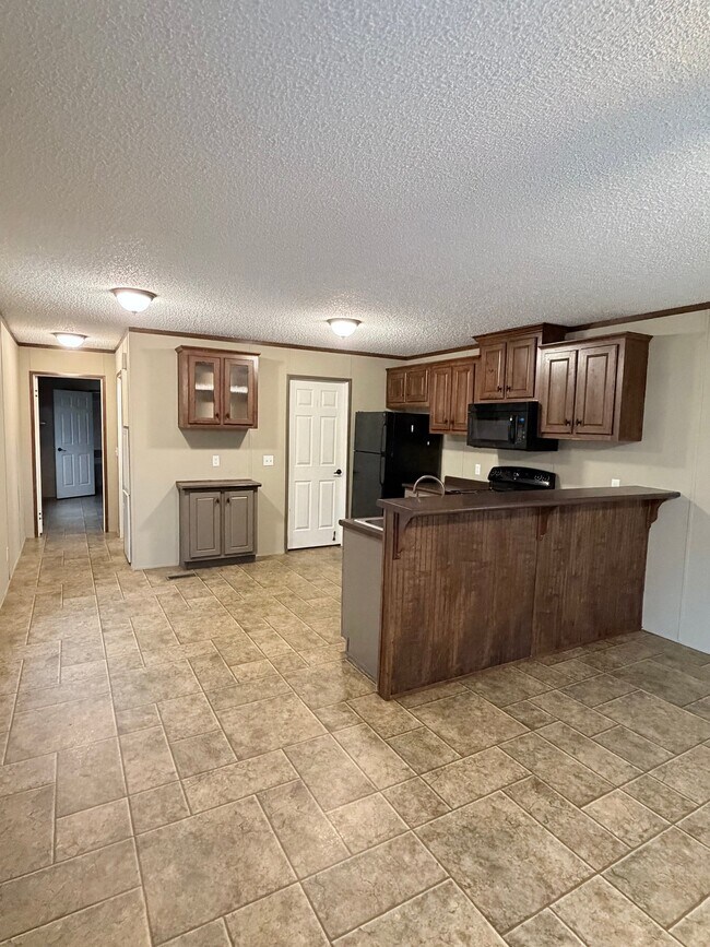 Foto del edificio - 45142 Sterling Rd