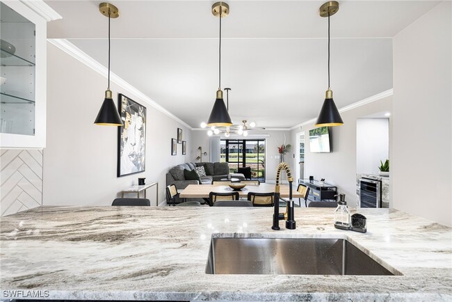 Foto del edificio - 16321 Kelly Woods Dr