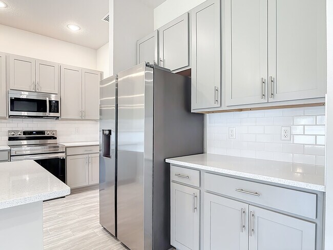 Foto del edificio - 60 Ballenger Ln