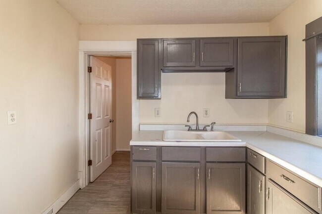 Foto del edificio - 832 9th Ave SE