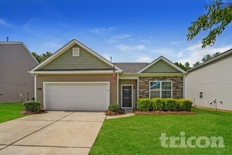 Building Photo - 1250 Aurora Glen Dr