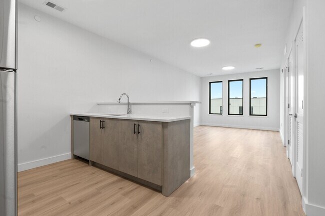 Foto del edificio - 407 Highland Ave