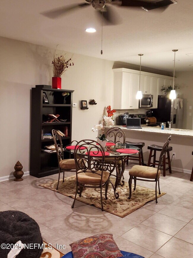 Foto del edificio - 3630 Creswick Cir