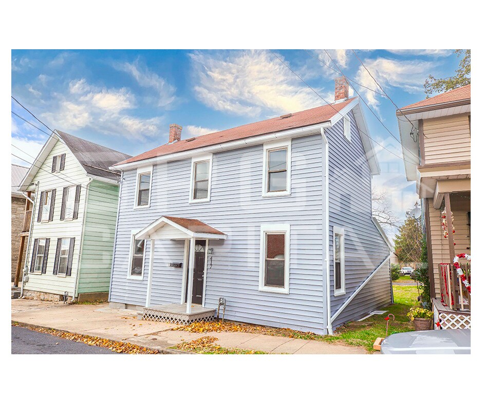 417 Cedar St, Chambersburg, PA 17201 House Rental in Chambersburg, PA