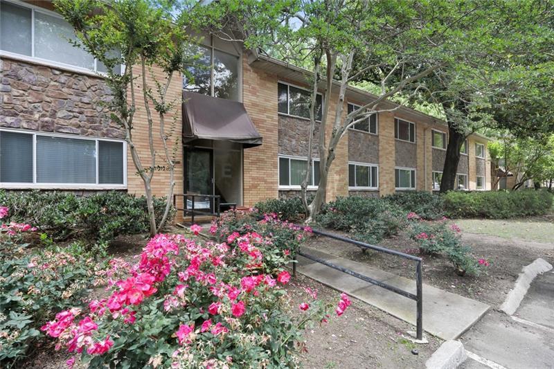 Primary Photo - 115 Biscayne Dr NW