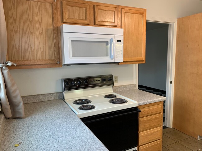 Building Photo - 737 Key City Dr