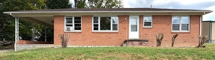Building Photo - 120 Harper Dr