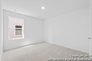 Foto del edificio - 1447 Neria Lp
