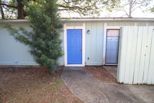 Foto del edificio - 6810 Tiki Ln