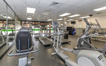 Building Photo - Drexelbrook Apartments