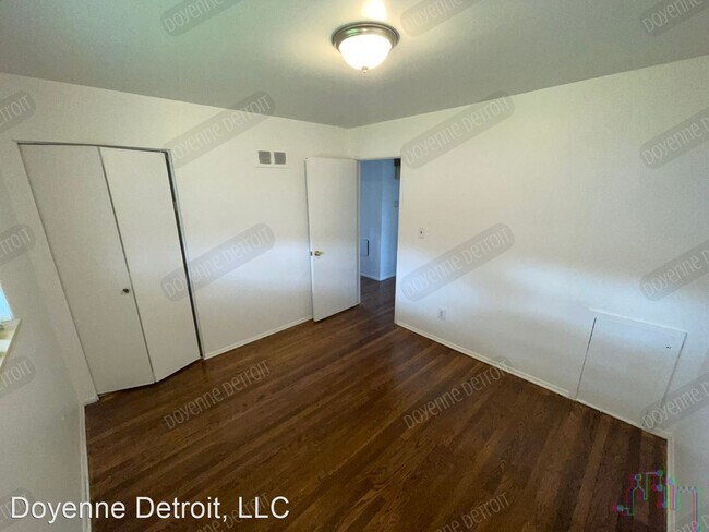 Building Photo - 3 br, 1 bath House - 1601 Bassett
