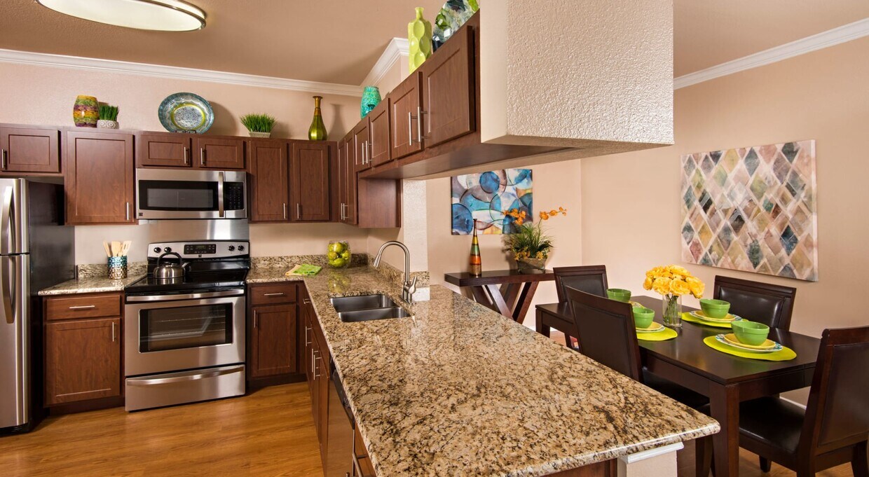 Mira Vista Apartments in San Antonio, TX