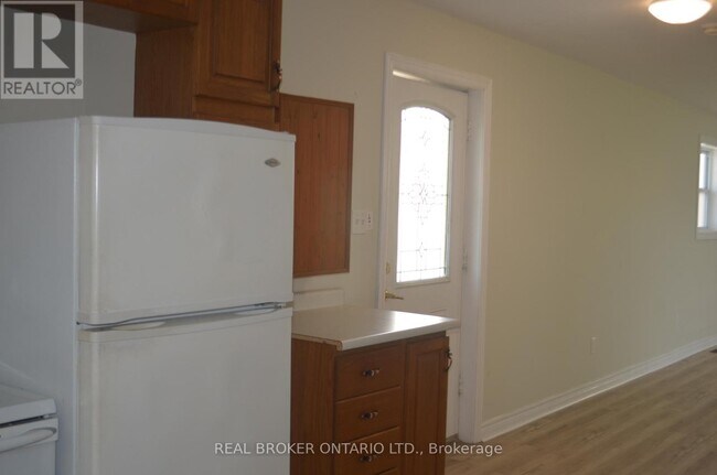Photo du bâtiment - 633785-633763 Road 4 Rd