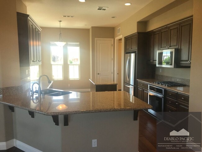 Foto del edificio - EXPERIENCE TRILOGY AT THE VINEYARDS LIFE ON A VINEYARD