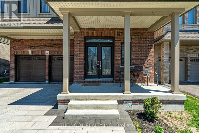 Building Photo - 7 Higham Pl
