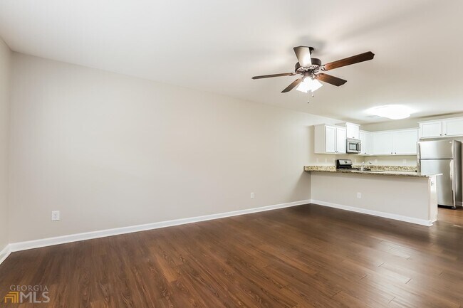 Building Photo - 4860 Clarkstone Dr