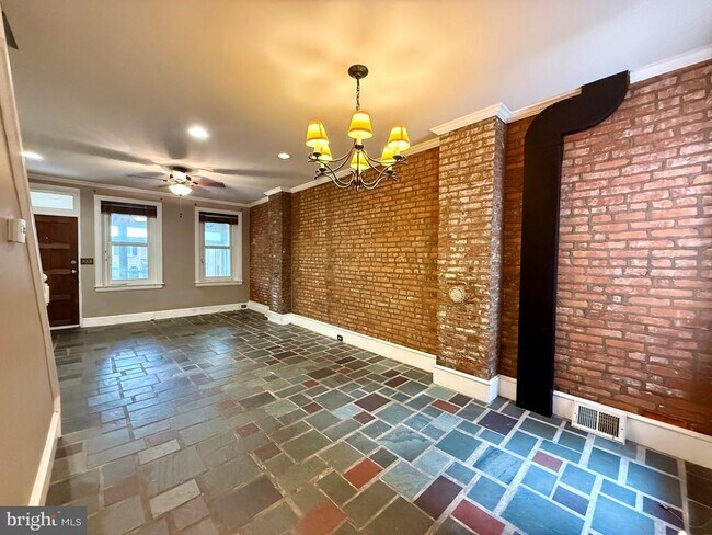 Foto del edificio - 924 Lovering Ave