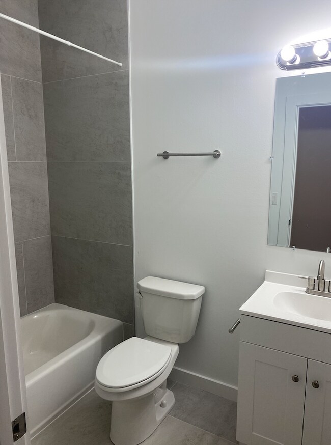 Foto del edificio - 5732 Ludlow St