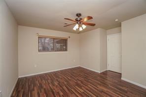 Building Photo - 9202 Kempwood Dr