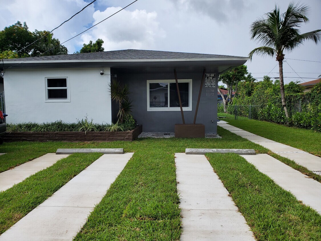 Foto principal - 1170 NE 111th St