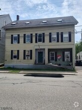 Building Photo - 308 Front St