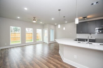 Building Photo - 4401 Alvin St