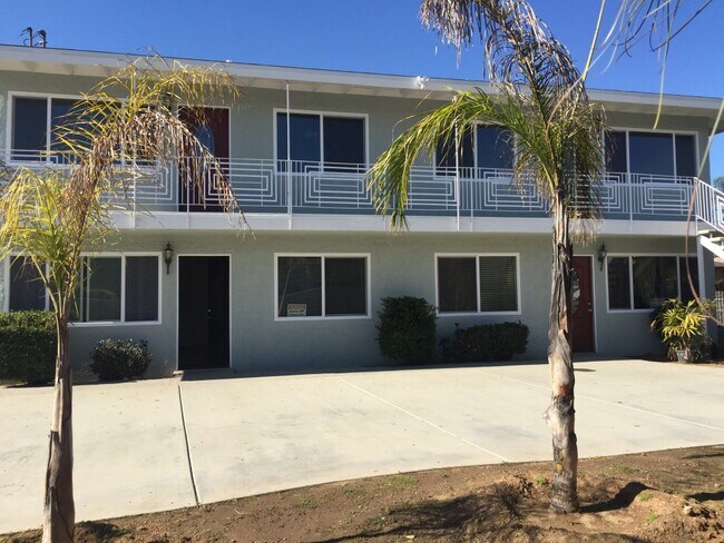 Vista frontal - 22573 Adrienne Ave