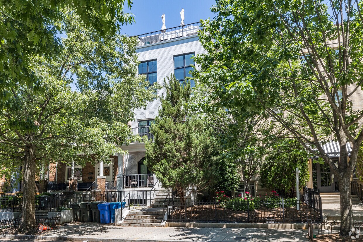 Foto principal - 1443 Euclid St NW