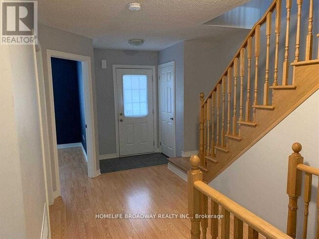 Building Photo - 5 Toulouse Ct