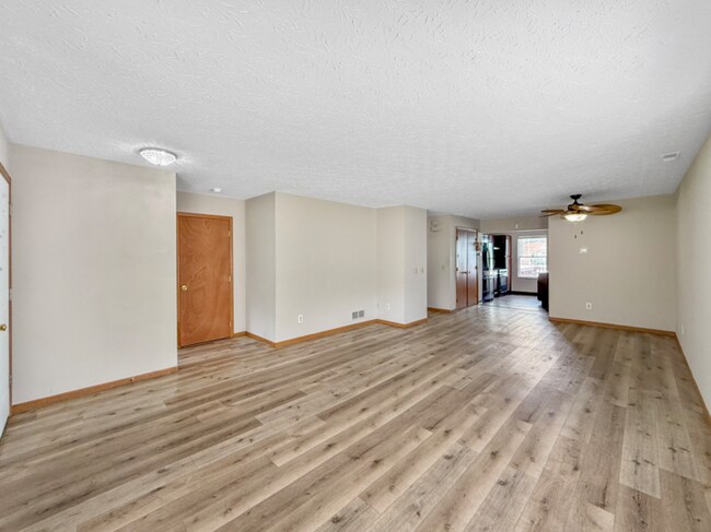 Foto del edificio - 515 Talbot Ave