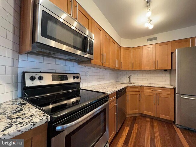 Foto del edificio - 1420 Locust St