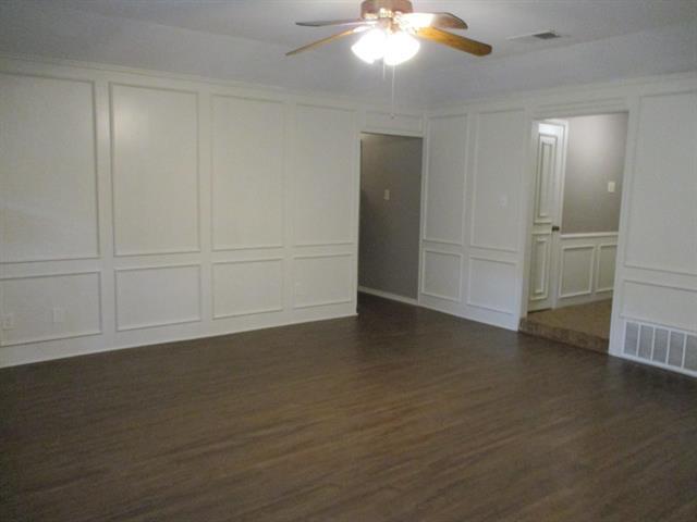Foto del edificio - 912 Shell Ct