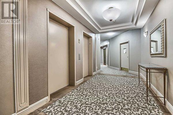 Building Photo - 1 Cordoba Dr