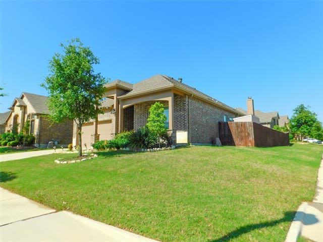 Building Photo - 3300 El Dorado Dr