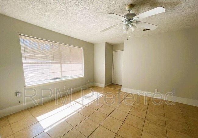 Foto del edificio - 23034 Cranberry Trail